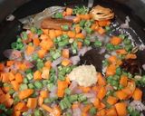 A picture of step 4 of Blue Veg Pulao.