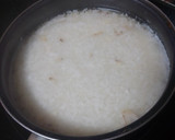 Foto del paso 2 de la receta: Arroz blanco con huevo frito y plátano