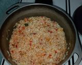 Foto del paso 6 de la receta: Arroz graneado con lo que encuentres en la heladera