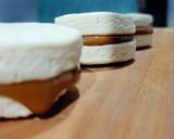 Foto del paso 1 de la receta: Alfajores de maicena bañados