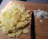 Foto del paso 1 de la receta: La tortilla española por excelencia