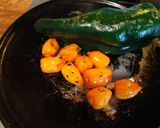 A picture of step 1 of Taco Gobernador with Cheese Crust (Variation).