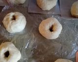 Foto langkah ke 2 dari resep Donat Sederhana Tanpa Telur & Kentang.