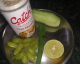 A picture of step 1 of Aloe vera grapes healthy mocktail.