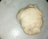 A picture of step 5 of Saanke mathri or khajuriya.