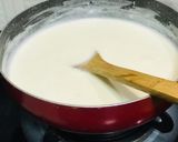 A picture of step 1 of Lachedar Malai Rabdi.