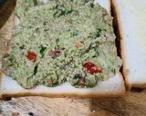 A picture of step 2 of Cheese Avocado sandwich.