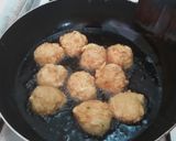 Foto langkah ke 5 dari resep Baso Goreng Ayam Udang.