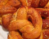 A picture of step 9 of Pretzels.