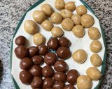 Une image de l'étape 3 de 🌺Biscuits 🍪 chocolat 🍫 vanille🌾.