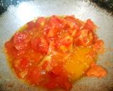 A picture of step 2 of Chicken Tikka Mince Curry😋.