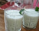 A picture of step 2 of Laban Ayran.