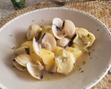 Foto del paso 9 de la receta: Alcachofas con patatas y almejas