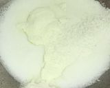 A picture of step 1 of Malai Steam Rava Cake.