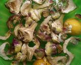 Foto del passaggio 2 della ricetta Cuori di carciofi impanati