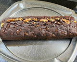 Foto del paso 4 de la receta: Budín de algarroba, nueces y chips de chocolate sin tacc