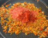 Foto del paso 5 de la receta: Fideuá de langostinos y pota