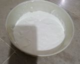 A picture of step 2 of Frozen Cookies and Cream.