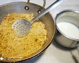A picture of step 2 of Suji (semolina) Laddoo.