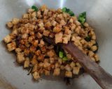 Foto langkah ke 2 dari resep Orek Tempe Daun Jeruk.
