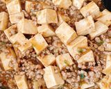 A picture of step 8 of Spicy dish of Tofu and minced meat.