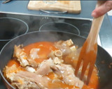 Foto del paso 5 de la receta: Manitas de cerdo al pimentón