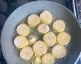 A picture of step 3 of Patacones with Cheese 🇪🇨.