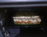 A picture of step 8 of Layered pasta rice.