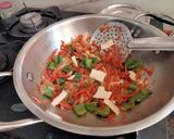 A picture of step 3 of Healthy semolina chila with Italian filling.