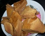 A picture of step 6 of Gur gatta.