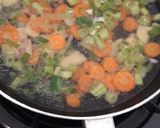 Foto langkah ke 4 dari resep Sayur sop sederhana.