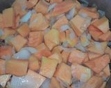 Foto del paso 2 de la receta: Sopa crema de calabaza y choclo