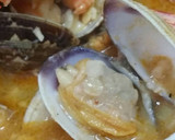 Foto del paso 2 de la receta: Sopa de arroz y almejas