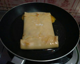 Foto langkah ke 4 dari resep Martabak Telur Rumahan.