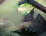 Foto langkah ke 5 dari resep Soto ayam kuah kuning.