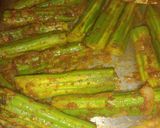 A picture of step 1 of Drumstick masala.