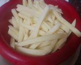 Foto del paso 7 de la receta: Solomillo de cerdo a la plancha con setas al ajillo y papas fritas