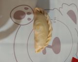Foto langkah ke 11 dari resep Karipap (pastel singapura) isi kentang dan ayam.