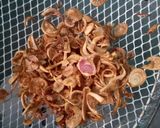 Foto langkah ke 3 dari resep Bawang goreng.