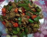 Foto langkah ke 7 dari resep Ayam Paprika Lada Hitam.