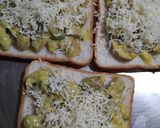 A picture of step 8 of Mushroom Toast.