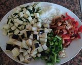 Foto del paso 1 de la receta: Pisto de verduras con pavo