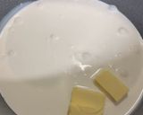Foto del passaggio 1 della ricetta Fragole con Amaretti e Crema di Cioccolato con Biscotti Digestive