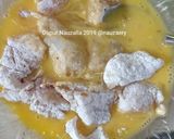 Foto langkah ke 2 dari resep Ayam Tepung Saos Lemon Madu.