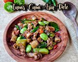 Foto langkah ke 5 dari resep Tumis Cumi Asin Pete Cabe Ijo.