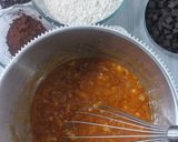 Foto langkah ke 3 dari resep Choco Banana Muffin.