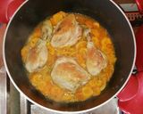 Foto del paso 4 de la receta: Pollo arvejado picante con Puré