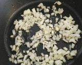 Foto del paso 5 de la receta: Alubias negras con calamares
