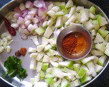 சுரைக்காய் வேர்க்கடலை கறி ரெசிபி ஸ்டேப் 1 புகைப்படம்