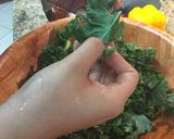 Foto del paso 2 de la receta: Ensalada de kale con queso feta o parmesano